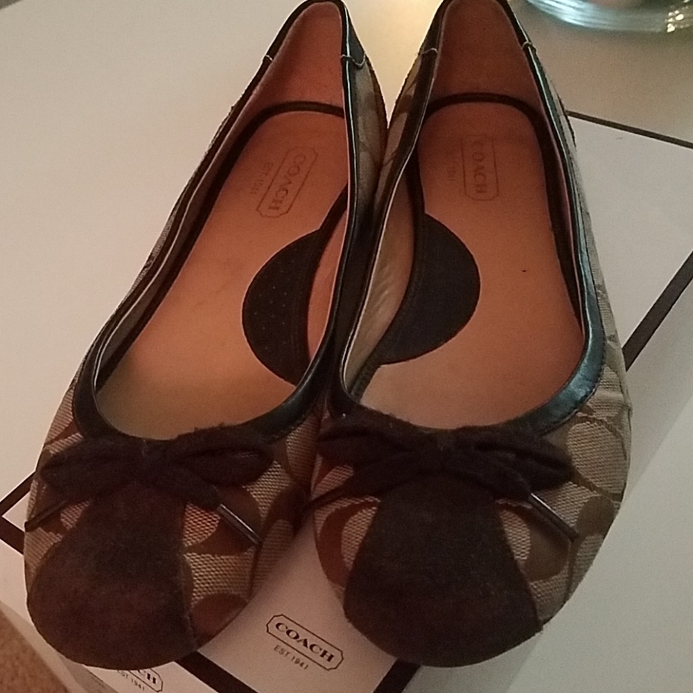 Coach ballet flats